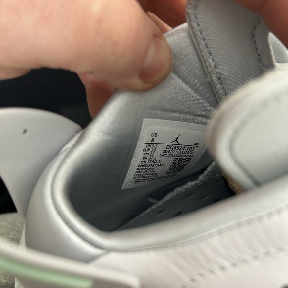 Nike Air Jordan 6 Retro WMNS “Mint Foam” - Picture 5 of 5